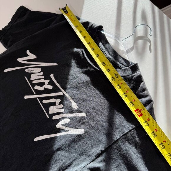 Yours Truly Forever 2017 Phora tour T shirt - Size M - Picture 3 of 5